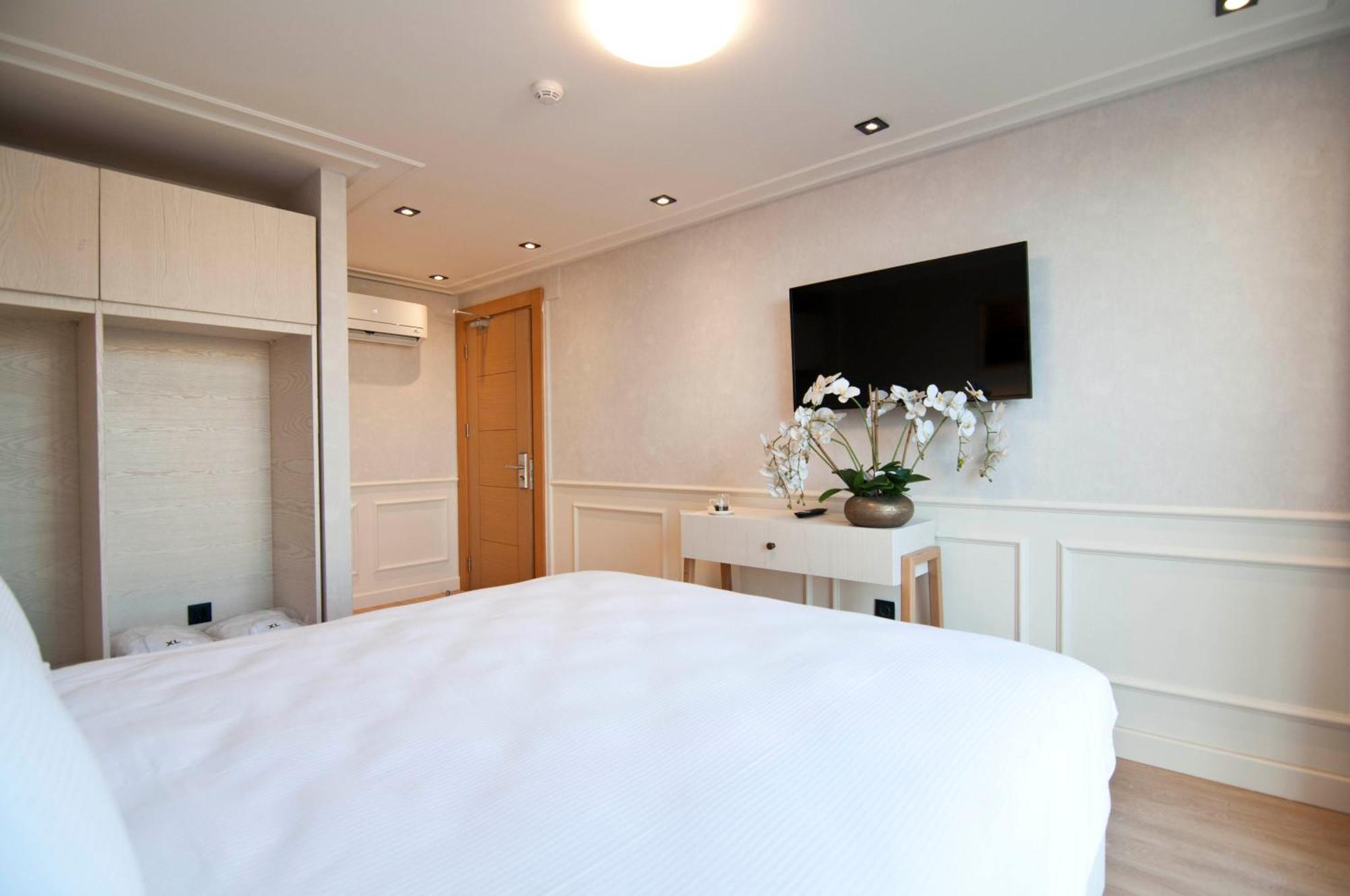 Hotel Xloft à Istambul Extérieur photo