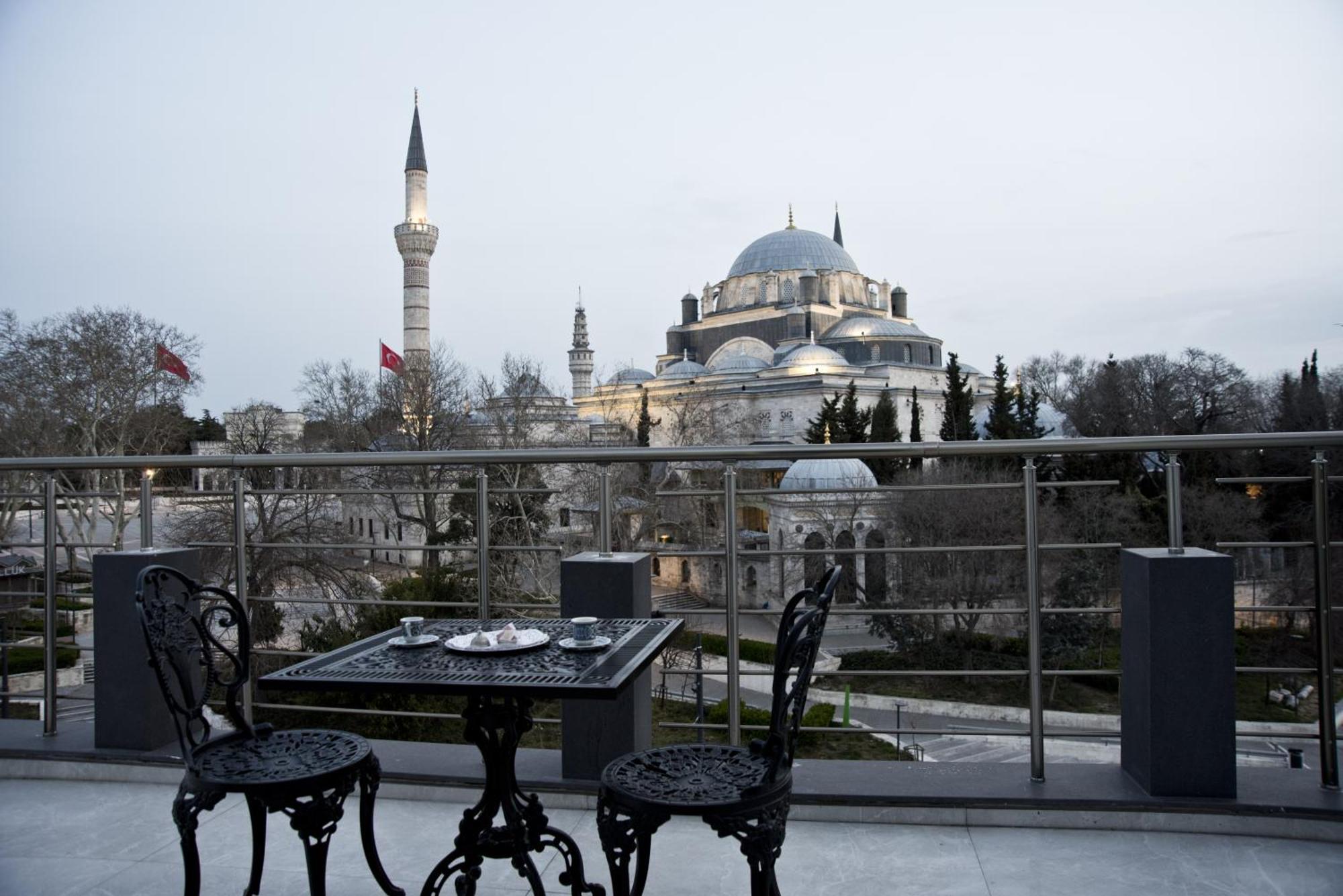 Hotel Xloft à Istambul Extérieur photo